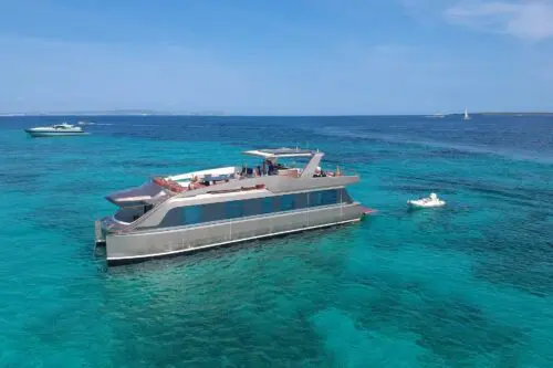 11 GOLDFINGER BOUTIQUE YACHT IBIZA